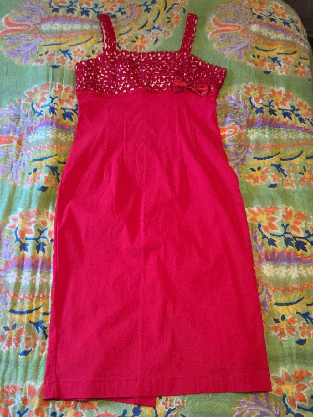 Red Lace-Trim Midi Dress with Bow Accent